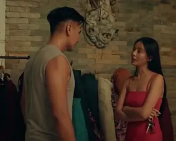 女裁缝 Ang modista